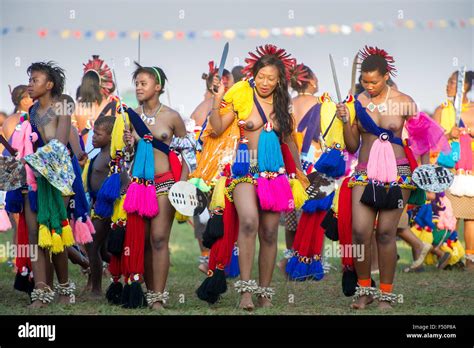 Ludzidzini Suazilandia África Umhlanga Anual O Reed Dance