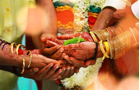 Traditional Indian Weddings Are A Cultural Experience Here’s Why Vshoot