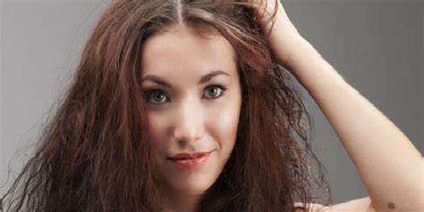 ways   rid  frizzy hair