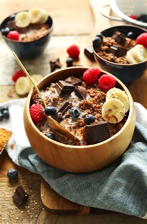 chocolate quinoa breakfast bowl minimalist baker