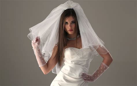 Little Caprice Bride Veils Gloves Dress Woman Girl Wallpaper