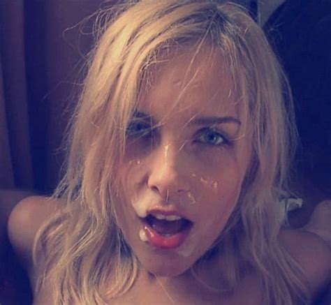 sasha blonde orgasm spy cam porno