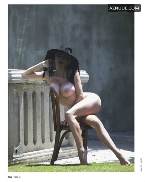 Caroline Vreeland Photographed Naked For Elle Russia
