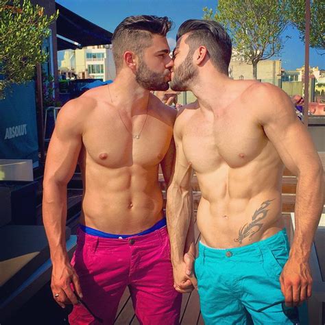 Gay Muscle Men Kissing Hot Girl Hd Wallpaper