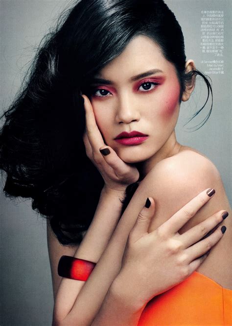 fashion maniac ming xi and hanne gaby odiele by david slijper for vogue china beauty april 2011