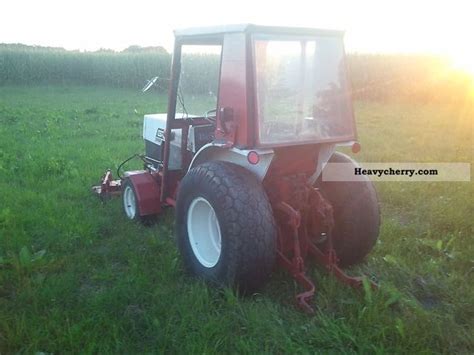 gutbrod   agricultural tractor photo  specs