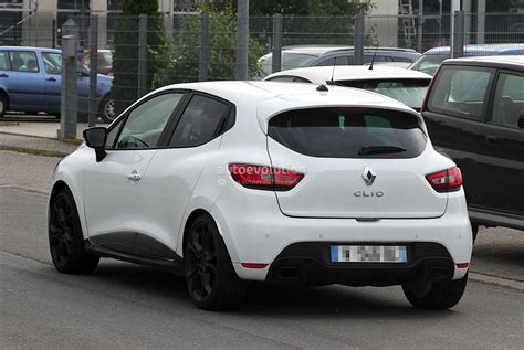 renault clio iv rs  spotted undisguised  white autoevolution