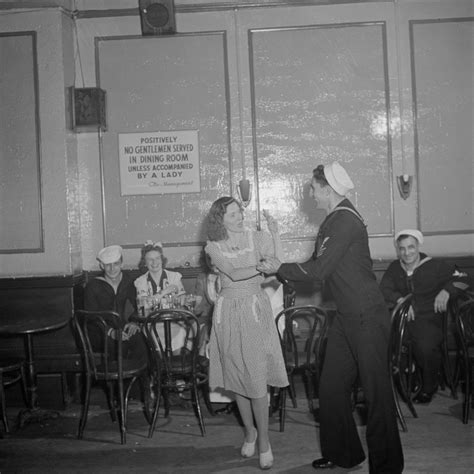 One Night At O’reilly’s New York Bar In 1942