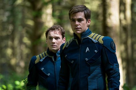 Star Trek Beyond Review Roundup Of The Chris Pine Zachary Quinto Film