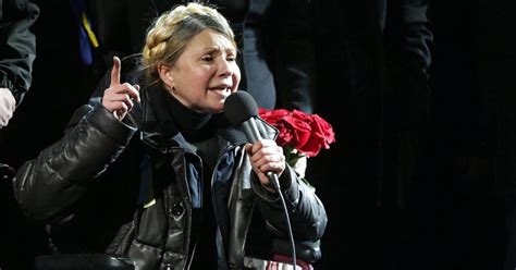 präsident abgesetzt julia timoschenko ist frei kurier at