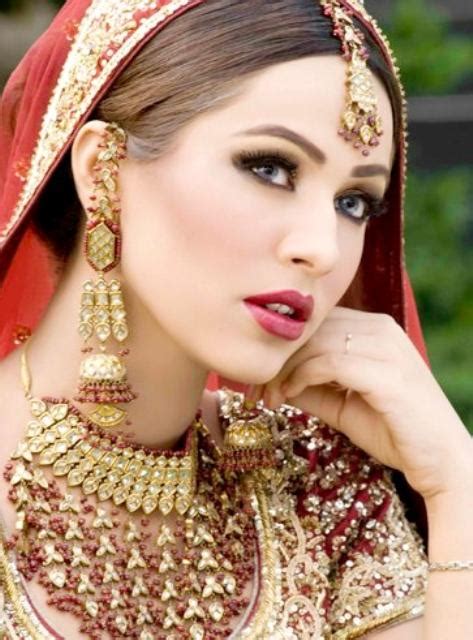 fashion freak pakistani model ayyan images
