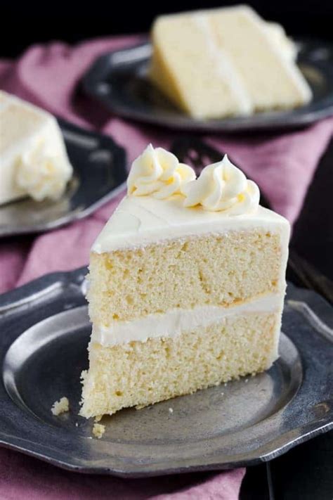 18 easy and delicious small cake recipes to serve two