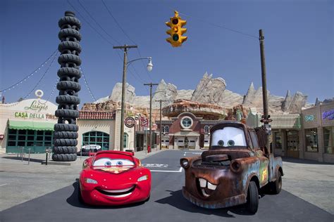 cars land  magic    details  disney blog