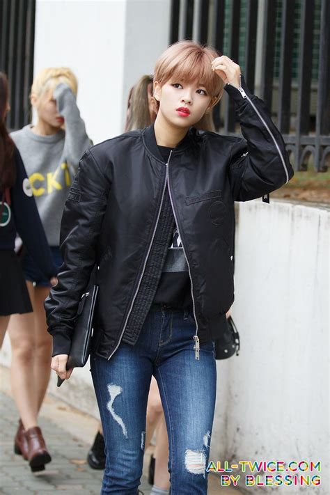 47 Best Images About Jeongyeon On Pinterest Posts