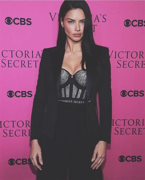 143 Likes 5 Comments Adriana Lima Angel Adrianalima On Instagram