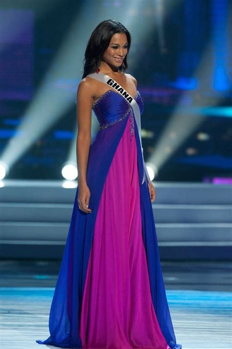 Most Elegant Evening Apparil In The World Miss Universe 2011