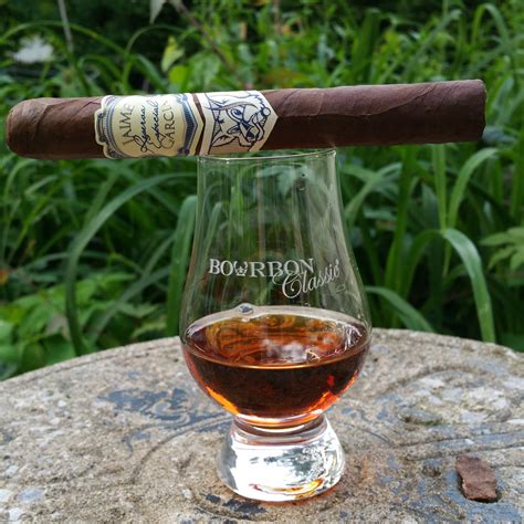whiskey  cigar pairing  beginners alcohol professor