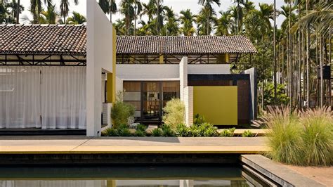 south indian homes blessed  lush surroundings  sounds  nature architectural digest