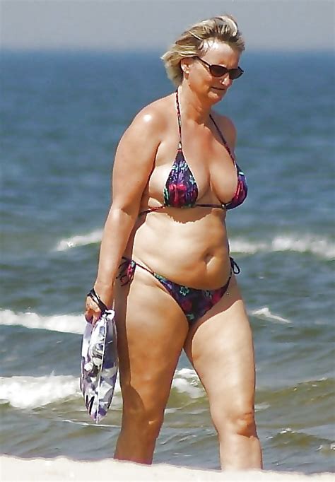 Sexy Mature Grannies On Beach Amateur Mixed 31 Pics