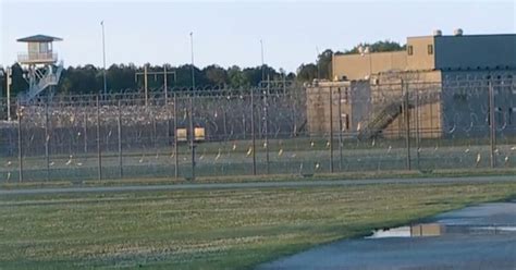 7 Inmates Dead 17 Injured In Fights At Maximum Security Prison In
