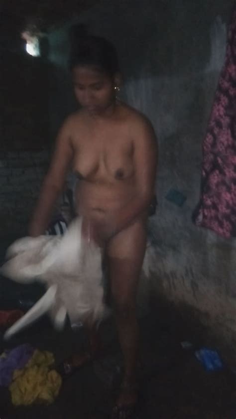 indian desi villger wife bathing hot nude pic 74 pics