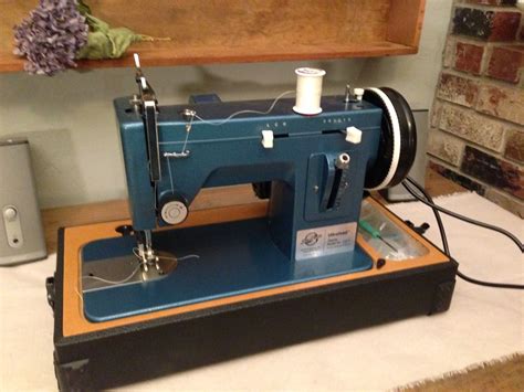 blue roof cabin sailrite lsz  upholstery sewing machine review