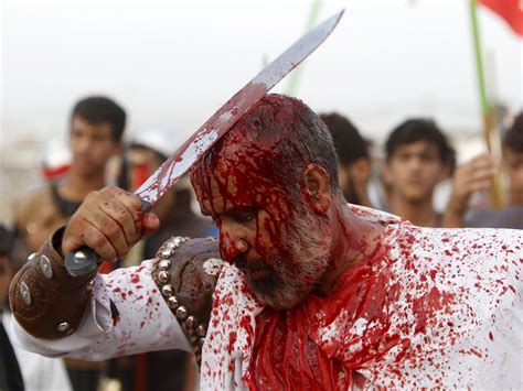 Shia Muslims Slash And Whip Themselves To Mourn The Death Of Prophet