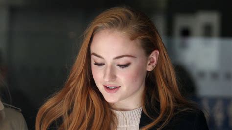 sophie turner street style 4k hd celebrities 4k wallpapers images