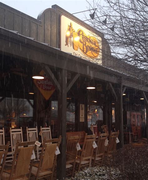 restaurant review cracker barrel  food hussy