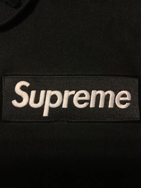 supreme box logo hooded sweatshirt black torn stitching jwong