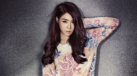 Snsd Girls Generation Asian Model Musicians Tiffany