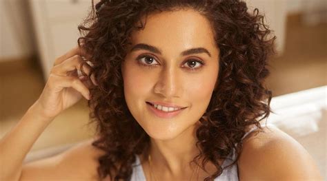 taapsee pannu glad  stayed  twitter   toxic platform  social media
