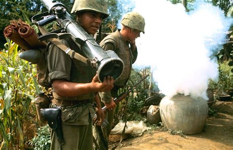 U S Marines In Vietnam 1965 30 Amazing Color