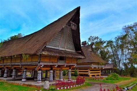 appreciating traditional house batak