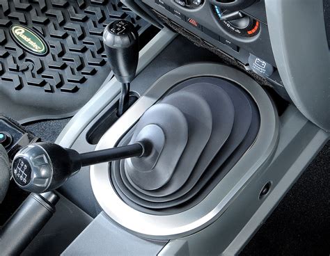 introducir  imagen  jeep wrangler shift lock release