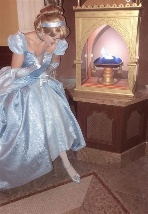 Pin By 🌸🍒 Cherry 🌸🍒 On Disney Magic Cinderella Cosplay Disney