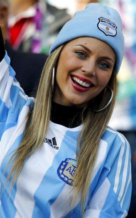 113 Best World Cup Images Soccer Fans World Cup Football Girls