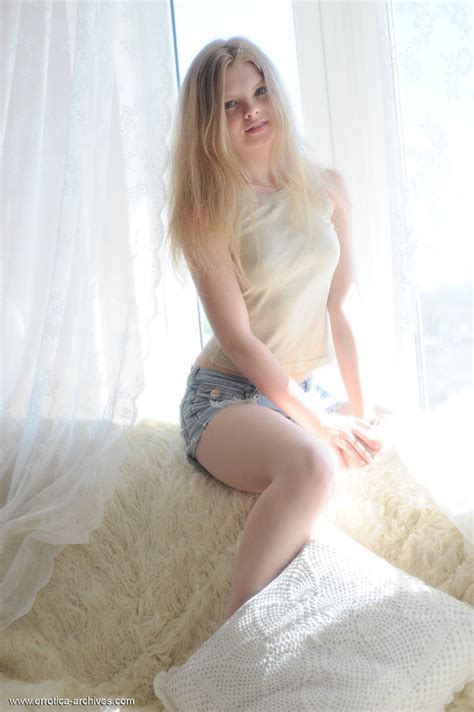 cute blonde teen with pale skin takes off her jean shorts at brdteengal