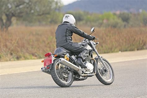 res continental gt  twin cylinder engine launch pics