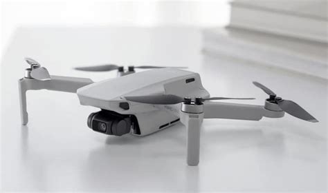 mavic mini   smallest  lightest drone  dji