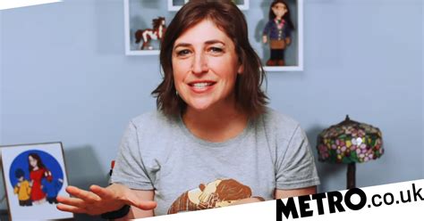 The Big Bang Theory S Mayim Bialik Insists She S Not Unemployed After