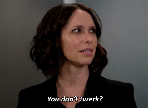 Jennifer Love Hewitt You Dont Twerk  Find And Share On Giphy
