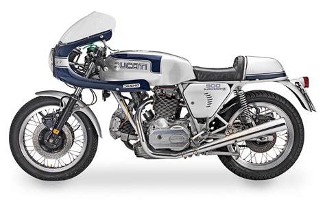 ducati ss  thoroughbred italian superbike