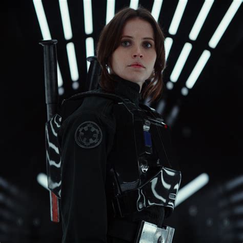 17 Badass Female Star Wars Characters You Don T Want To