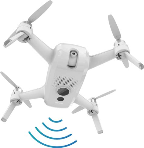 yuneec international showcases  affordable  selfie drone   breeze