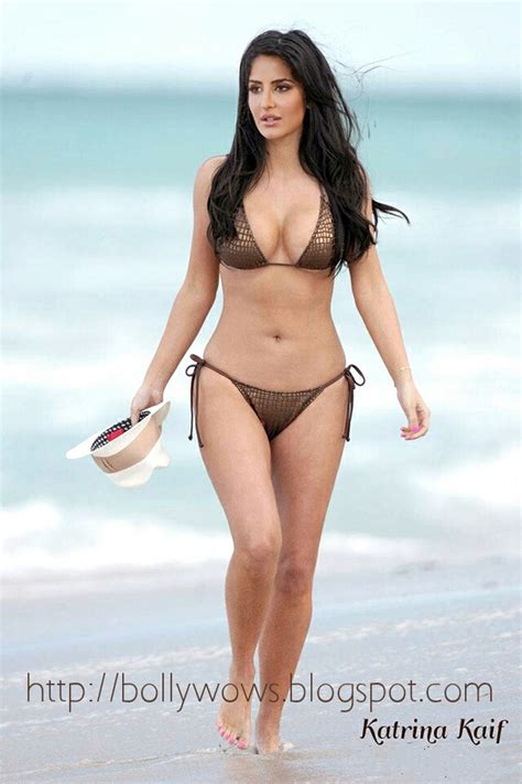 katrina kaif in hot bikini at beach bollywows