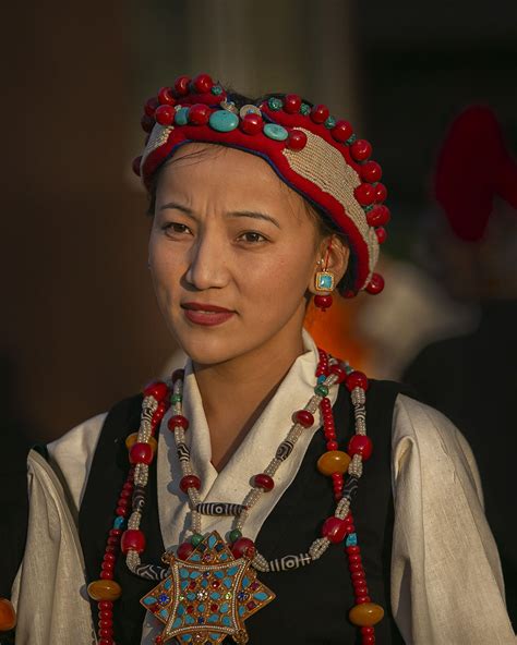 beautiful tibetan woman  traditional jewelry artofit