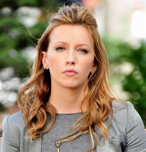 katie cassidy returns to gossip girl for finale daytime confidential