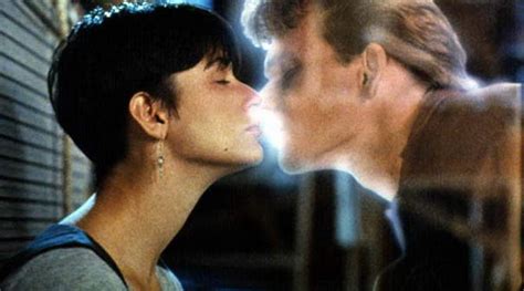 10 Most Famous Kiss Of All Time