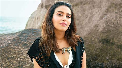people in our society slut shame swara bhasker expected to be trolled for her masturbation